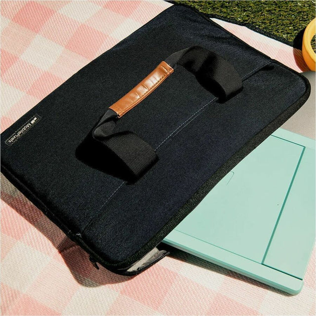 Mobile Pixels Carrying Case (Sleeve) for 13" to 15.6" Notebook - Navy