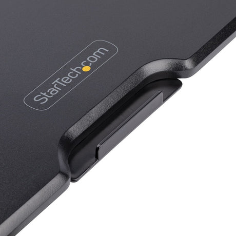 StarTech.com Standing Desk Converter for Laptop, Up to 8kg/17.6lb, Height Adjustable Laptop Riser, Table Top Sit Stand Desk Converter