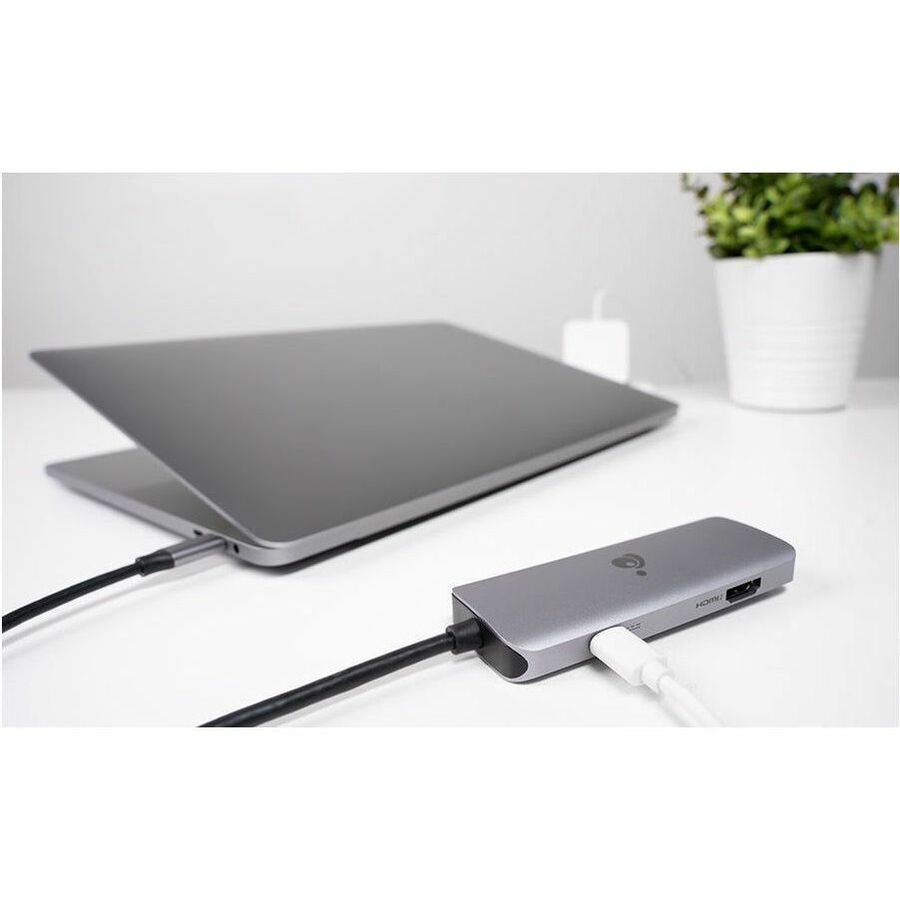 IOGEAR USB-C 8K Nano Dock Pro