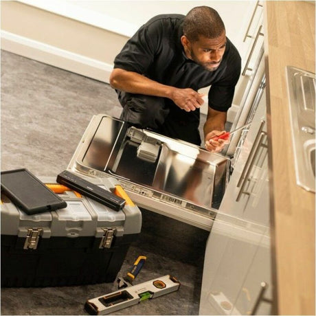 Brother PJ-823 Mobile Direct Thermal Printer - Monochrome - Portable - Label Print - USB - USB Host