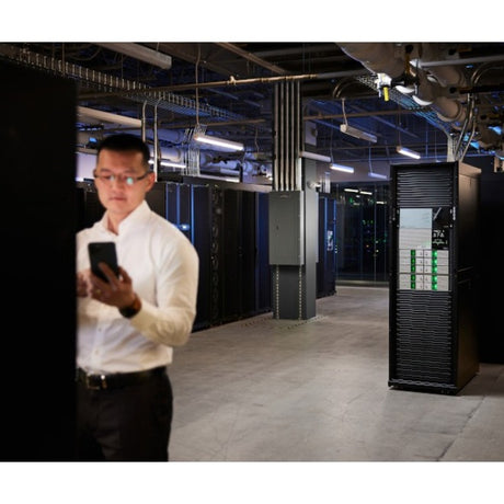 APC by Schneider Electric Smart-UPS 5000VA Rack-mountable UPS