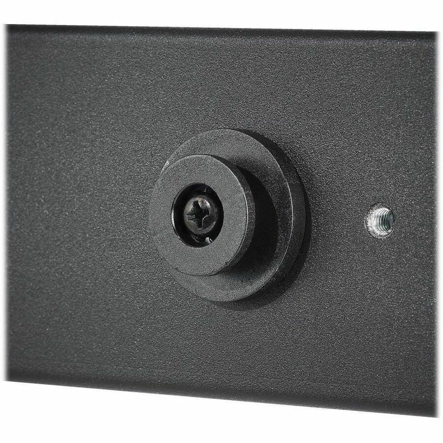 Eaton 8.6kW 200-240V 3-Phase IsoBreaker Managed PDU - Gigabit, 36 Outlets, L15-30P Input, LCD, 10 ft. (3 m) Cord, 0U, 70 in. (1.8 m) Height, TAA