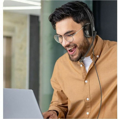 Creative HS-230 Lightweight Headset with Noise-cancelling Mic