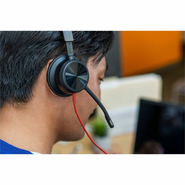 Poly Blackwire 8225 Headset +USB-C/A Adapter TAA