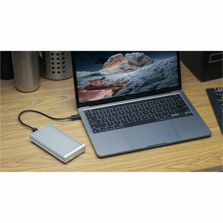 OWC 2TB Express 1M2 USB4 (40Gb/s) Bus-Powered Portable NVMe SSD External Storage Solution