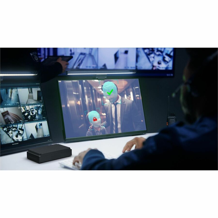 BNUC13BRFA400B0UI/NUC 13 RUGGED