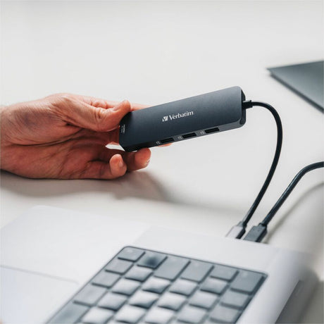VERBATIM USB-C 8 MULTIPORT HUB
