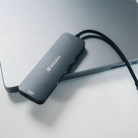 VERBATIM USB-C 8 MULTIPORT HUB