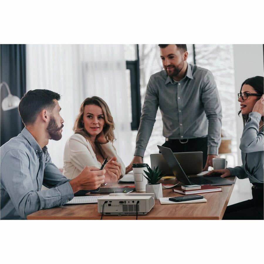 WXGA 4000lm 0.26:1 TR