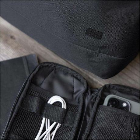 Case Logic Invigo 3205107 Carrying Case Electronics - Black