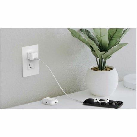 20W USB-C WALL CHARGER NEW