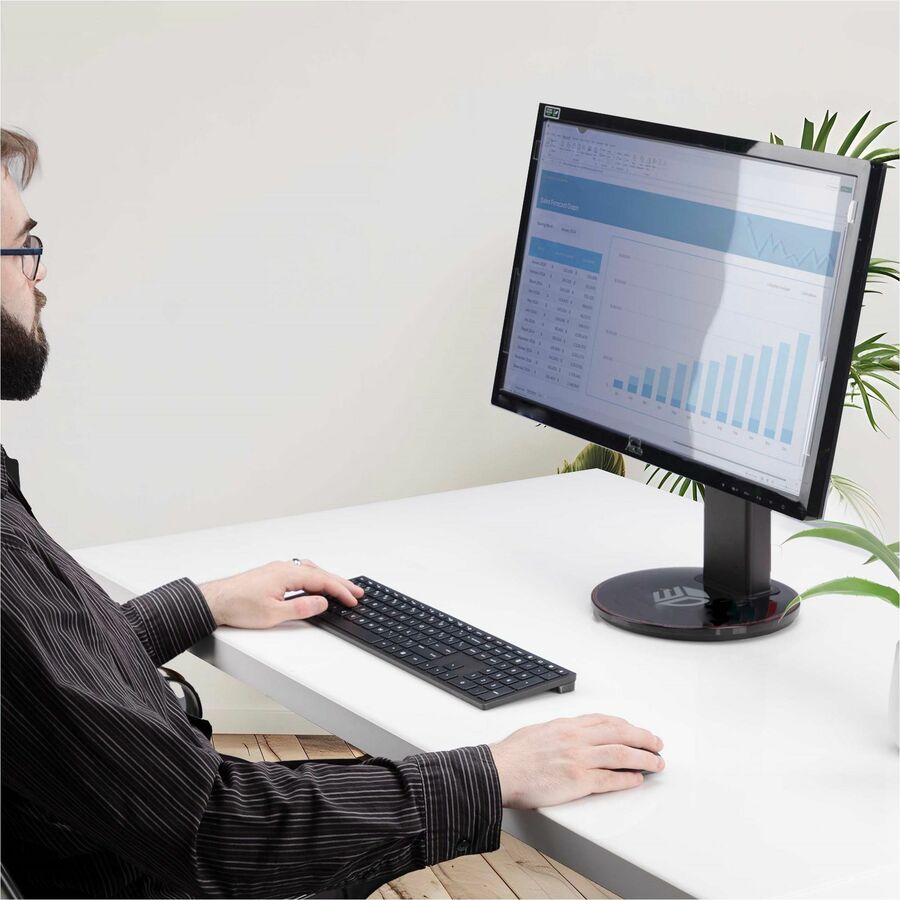 StarTech.com 24-inch 16:10 Anti-Blue Light Filter, BlueLight Screen Filter for 24in Computer Monitor, Reduces Eye Strain, TAA Compliant