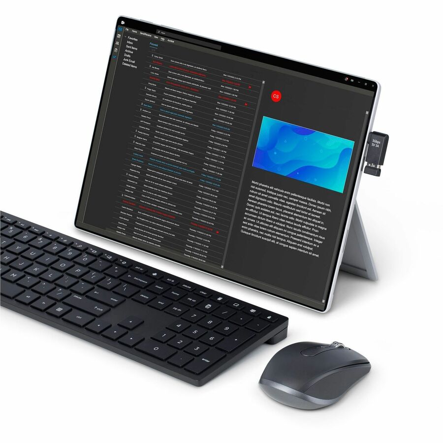 StarTech.com Right Angled USB-C to USB-A Adapter, USB 5Gbps, Compact USB-C Male to USB-A Female Adapter, Durable Metal Housing, M/F