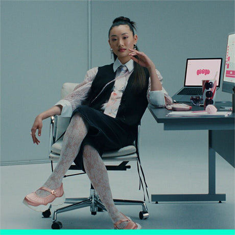 Logitech POP ICON COMBO, Bluetooth Keyboard and Mouse Combo, Comfortable Typing, Programmable Keys and Buttons, Quiet Clicks (Rose & Off-white)