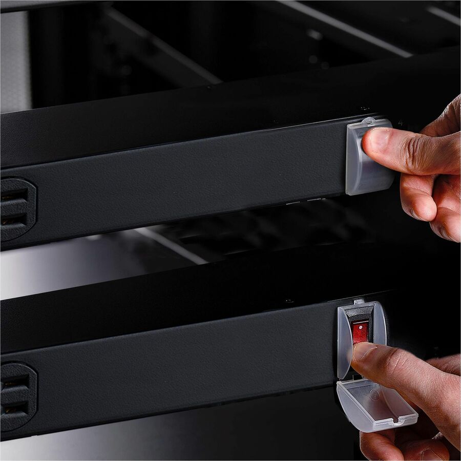 StarTech.com 12-Outlet Horizontal Rack Mount Metered PDU, 1U Server Power Strip w/Surge Protector, 125V/15A, 8ft (2.4m) Power Cord, TAA