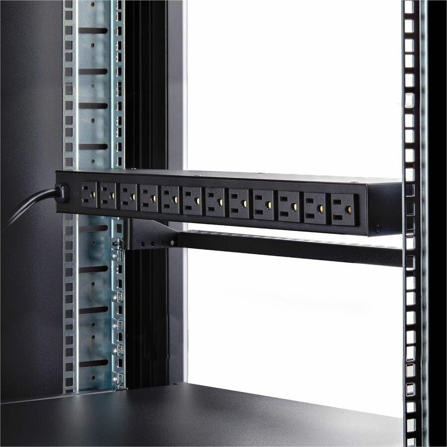 StarTech.com 16-Outlet Horizontal Rack Mount Metered PDU, 1U Server Power Strip w/Surge Protector, 125V/15A, 8ft (2.4m) Power Cord, TAA