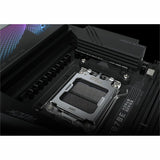 GIGABYTE X870E AORUS MASTER Gaming Desktop Motherboard - AMD X870E Chipset - Socket AM5 - ATX