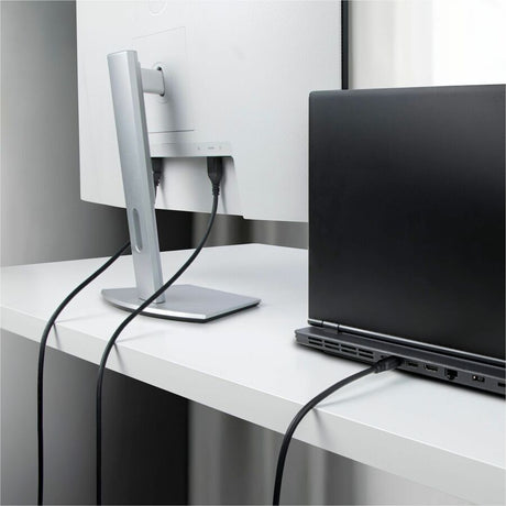 MINI DISPLAYPORT TO DISPLAYPORT