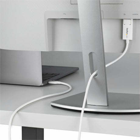 StarTech.com 6ft (2m) USB-C to DisplayPort 1.2 Cable 4K 60Hz, Reversible DP to USB-C / USB-C to DP Video Adapter Monitor Cable, HDR, White