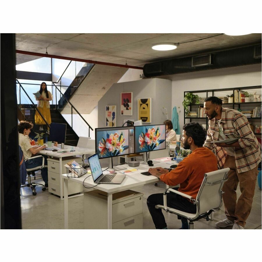 HP ZBook 8 G1i 16" Mobile Workstation - WQXGA - 120 Hz - Intel Core Ultra 9 285H - vPro Technology - 64 GB - 1 TB SSD - English Keyboard - Meteor Silver