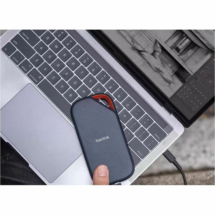 SanDisk Extreme PRO SDSSDE82-2T00-G25 2 TB Portable Solid State Drive - External