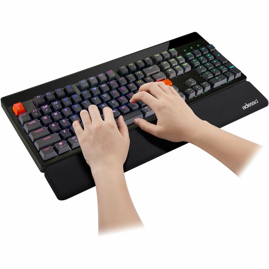 Adesso TRUFORM P330 Full Size Keyboard Wrist Rest