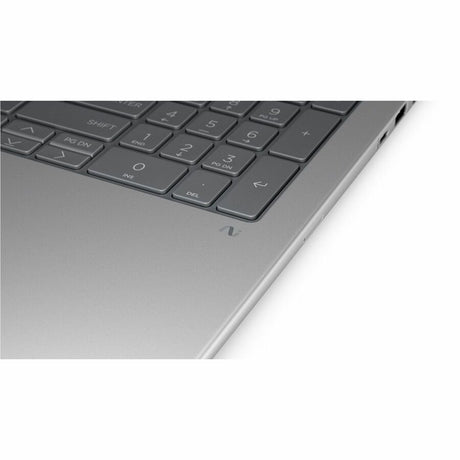 16 ZB8G1i16 U7265H 32G 1TB